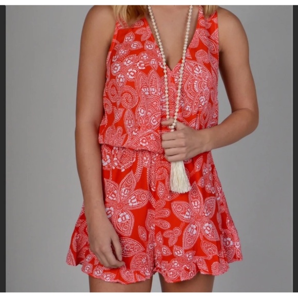 Show me Your Mumu floral romper. Worn about 2x . 98‎ retail - Picture 3 of 8